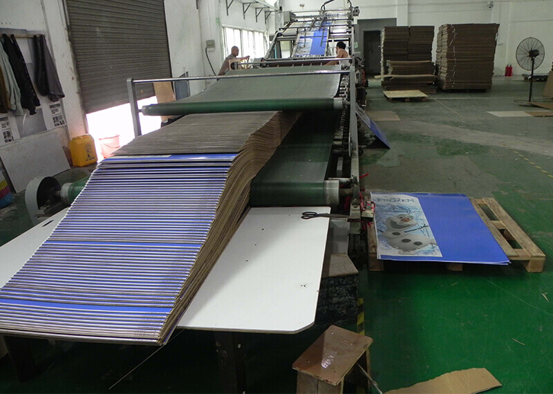 Pallet-Display-Cost-paper-mounting