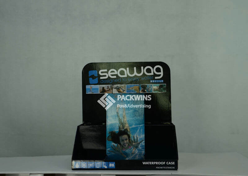 Seawag-Waterproof-Bag-Corrugated-Display-3